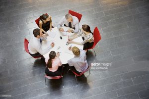 Round tabel meeting - Getty Images